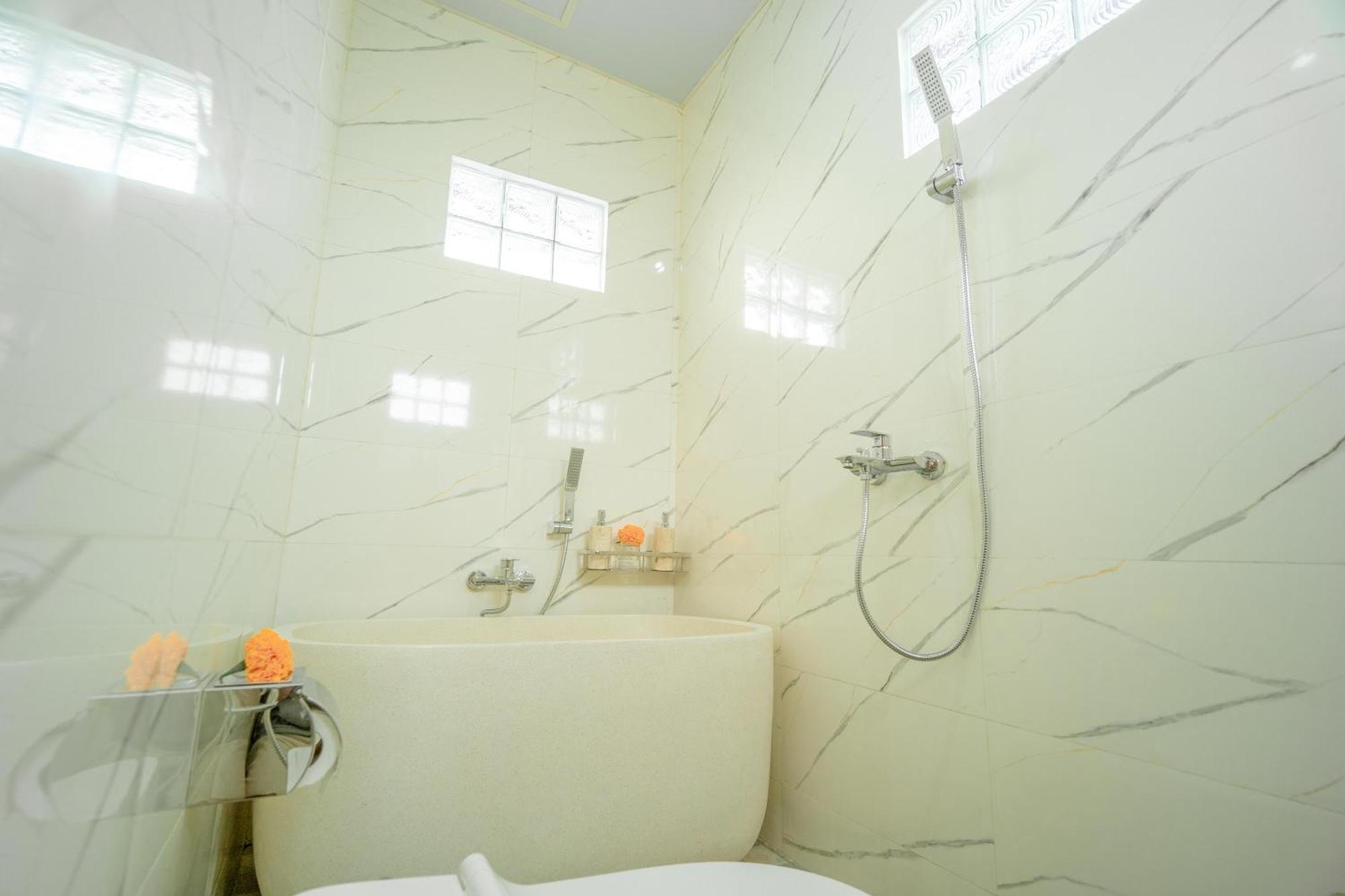 Ashanti Guest House Ubud Esterno foto
